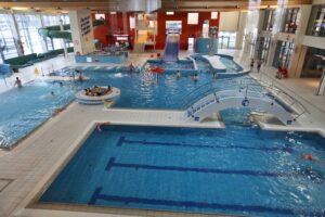 Widok basenu rekreacyjnego